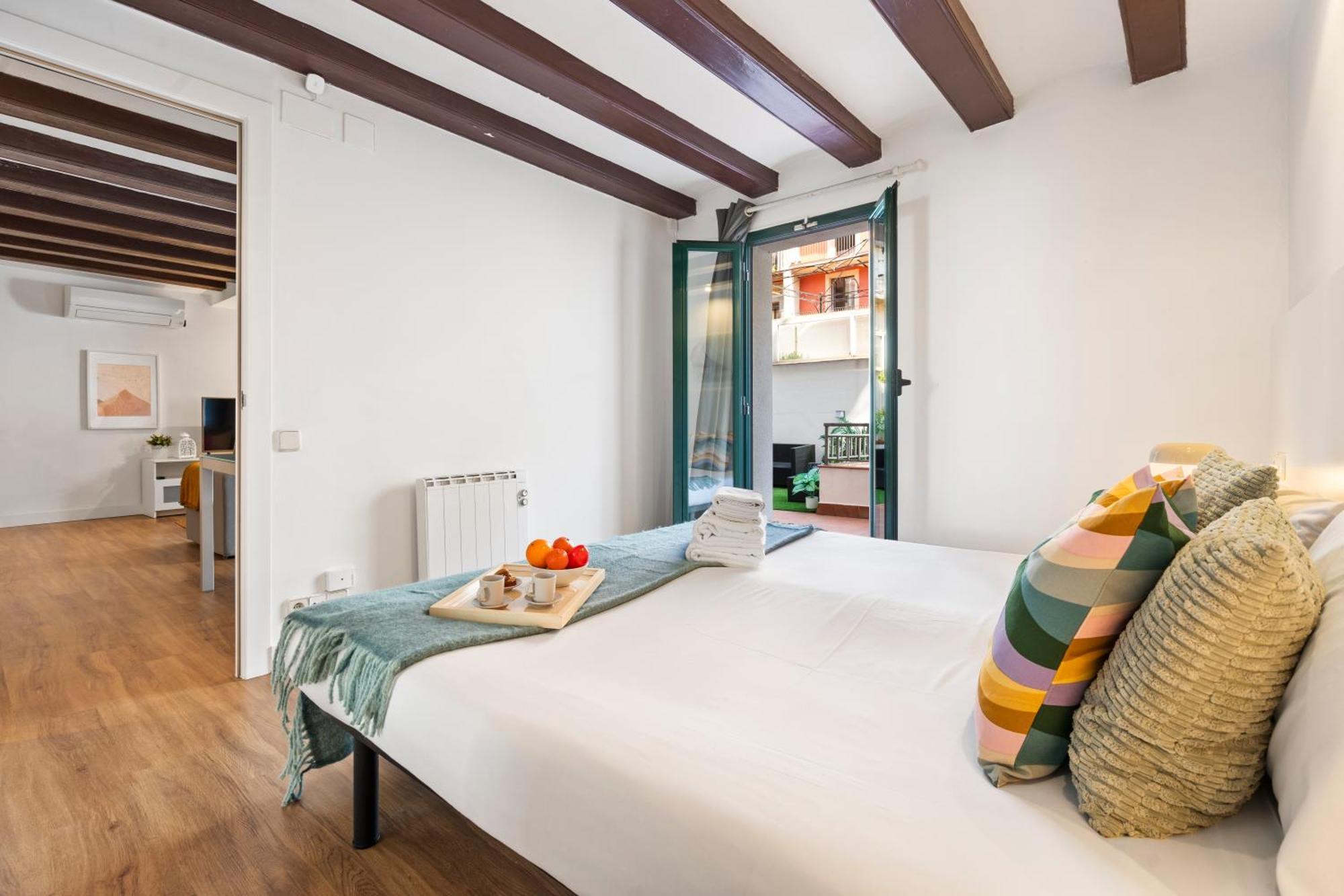 Lodging Apartments Liceu 11 Barselona Dış mekan fotoğraf